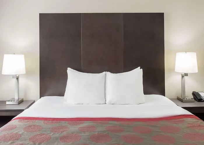 Ramada By Wyndham Monterey